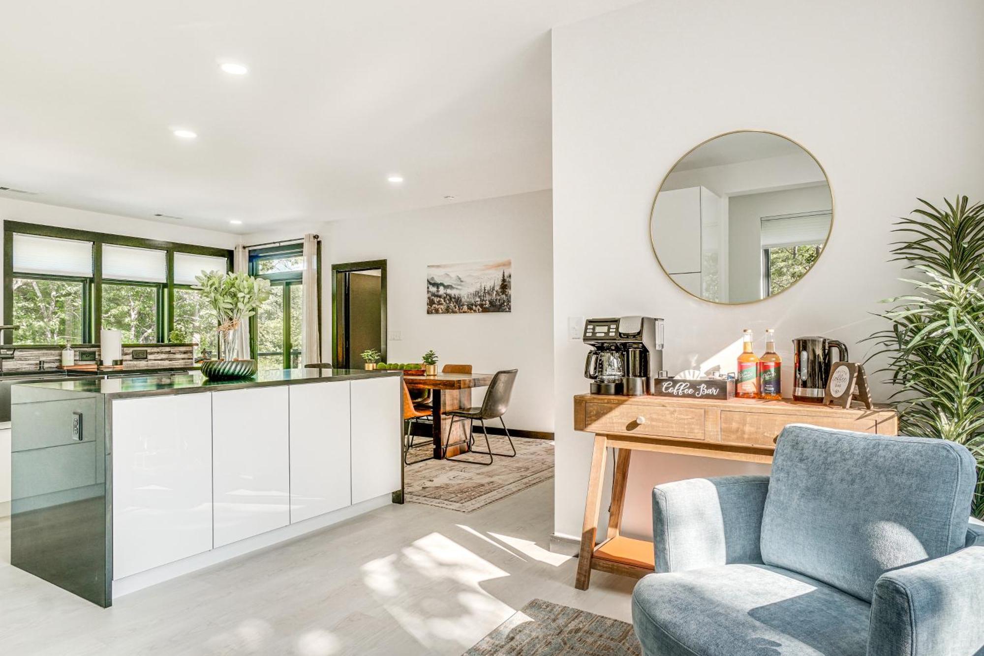 Luxury Modern Home On Golf Course With Game Room! Helen Exteriér fotografie